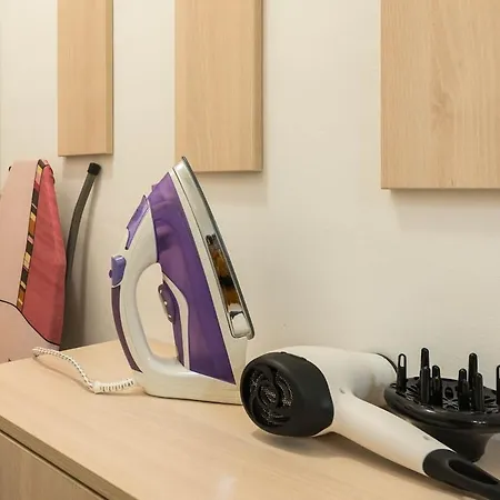 Calm Space In Center דירה *