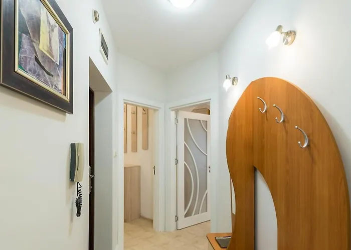 Calm Space In Center 아파트