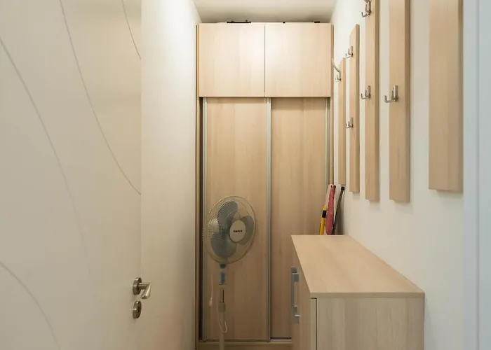 Calm Space In Center 아파트