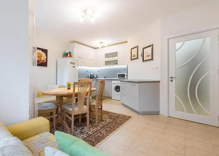 公寓 Calm Space In Center 瓦爾納